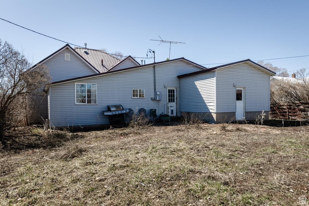 71 E 2nd, Preston, Idaho image 19