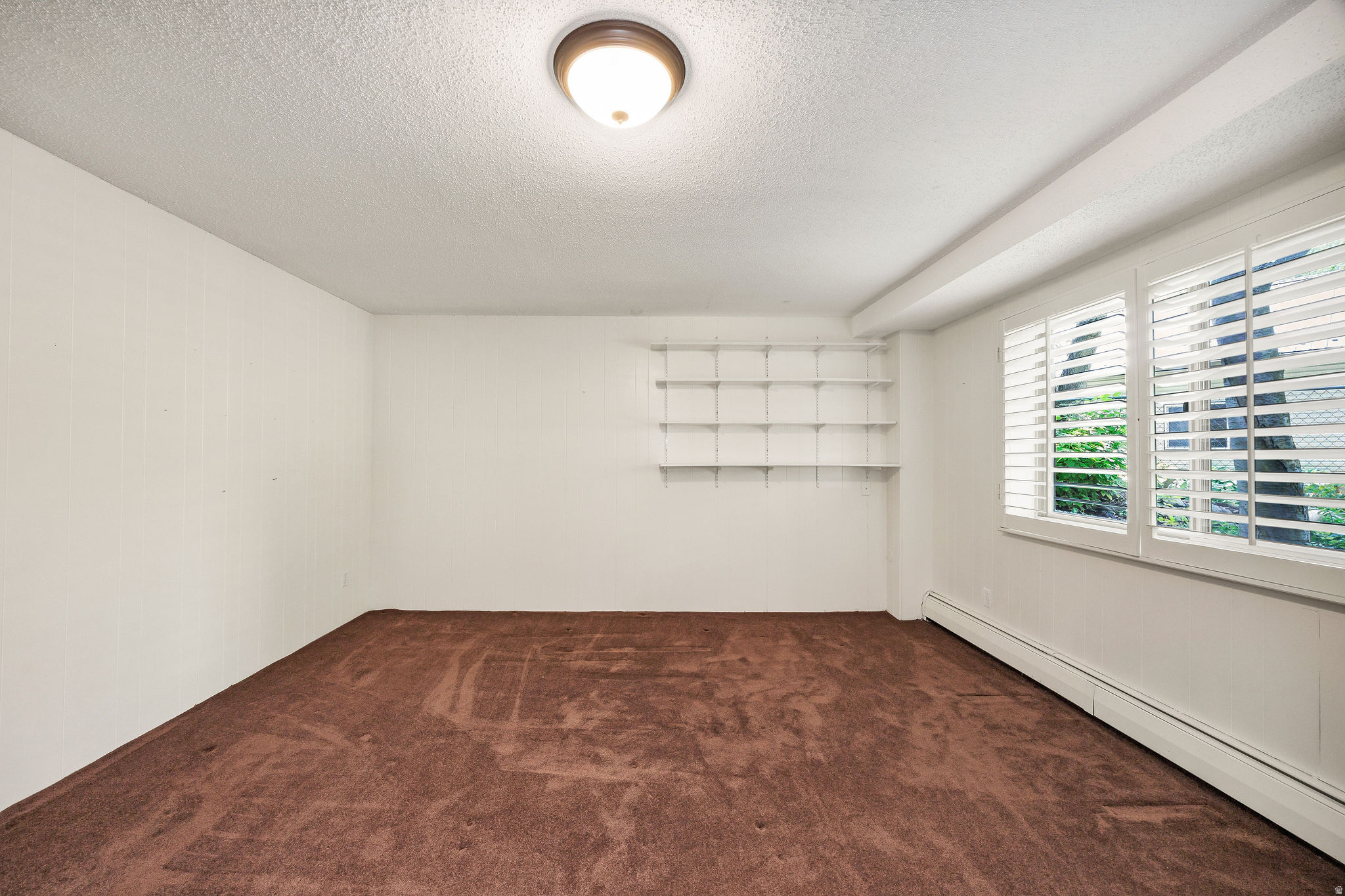 HIDDEN VILLAGE - Residential