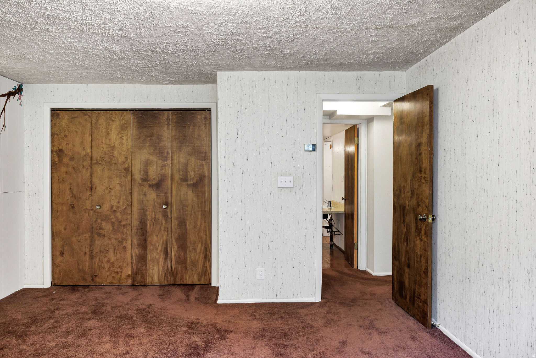 HIDDEN VILLAGE - Residential
