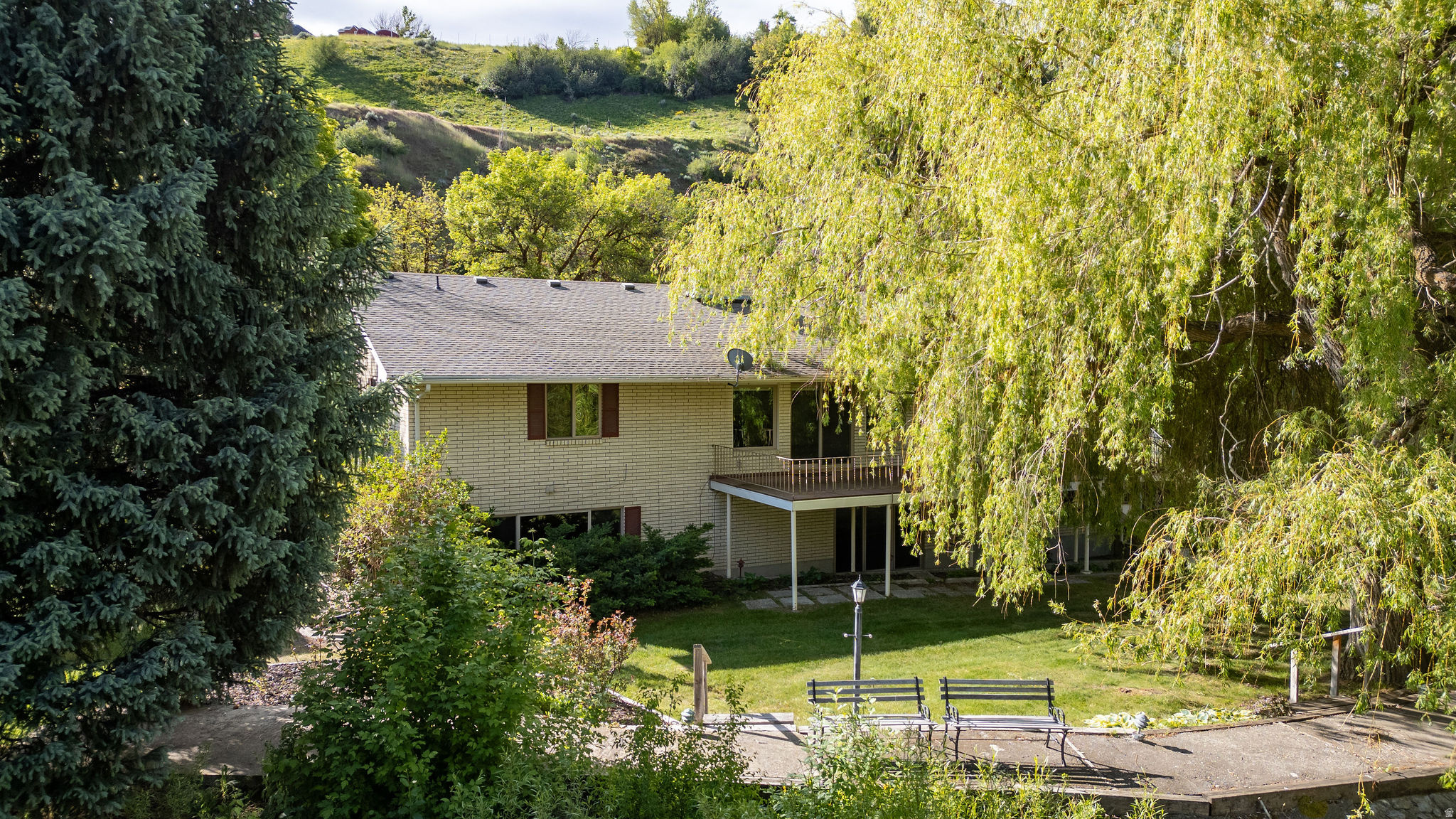 HIDDEN VILLAGE - Residential