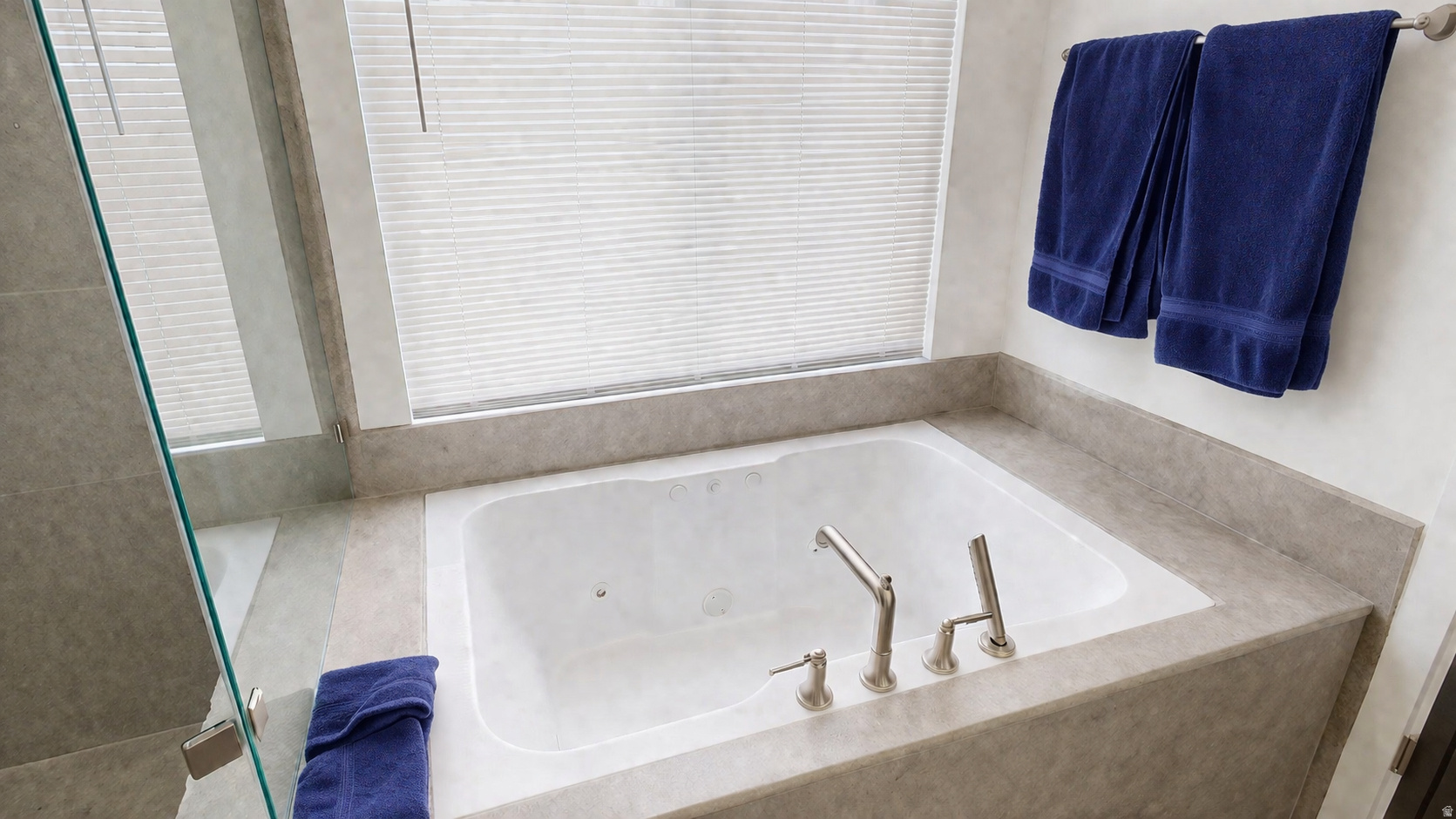 PIONEER HEIGHTS - Residential