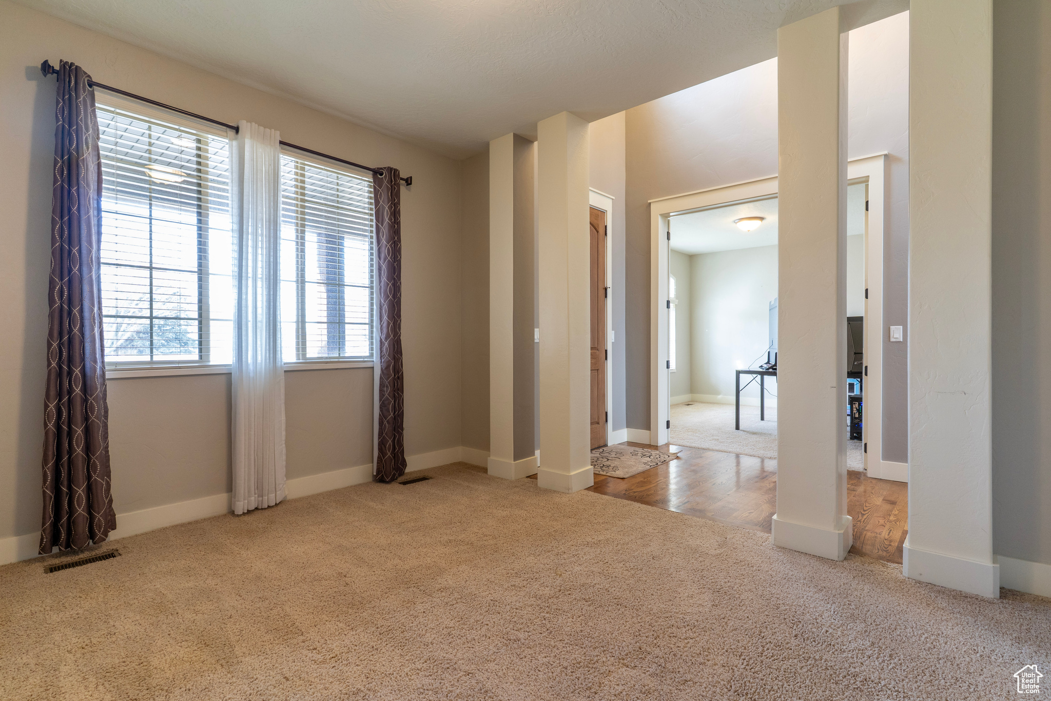 SPRING CREEK - Residential