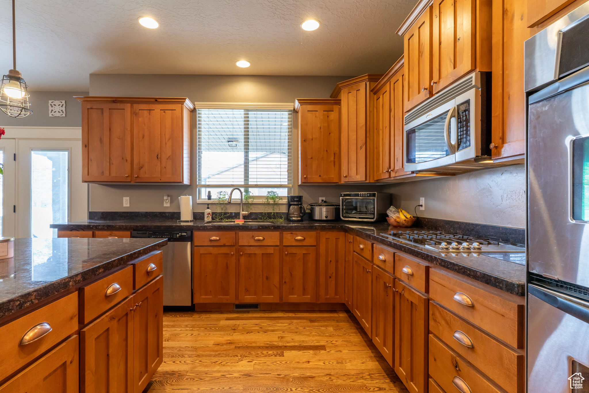 SPRING CREEK - Residential