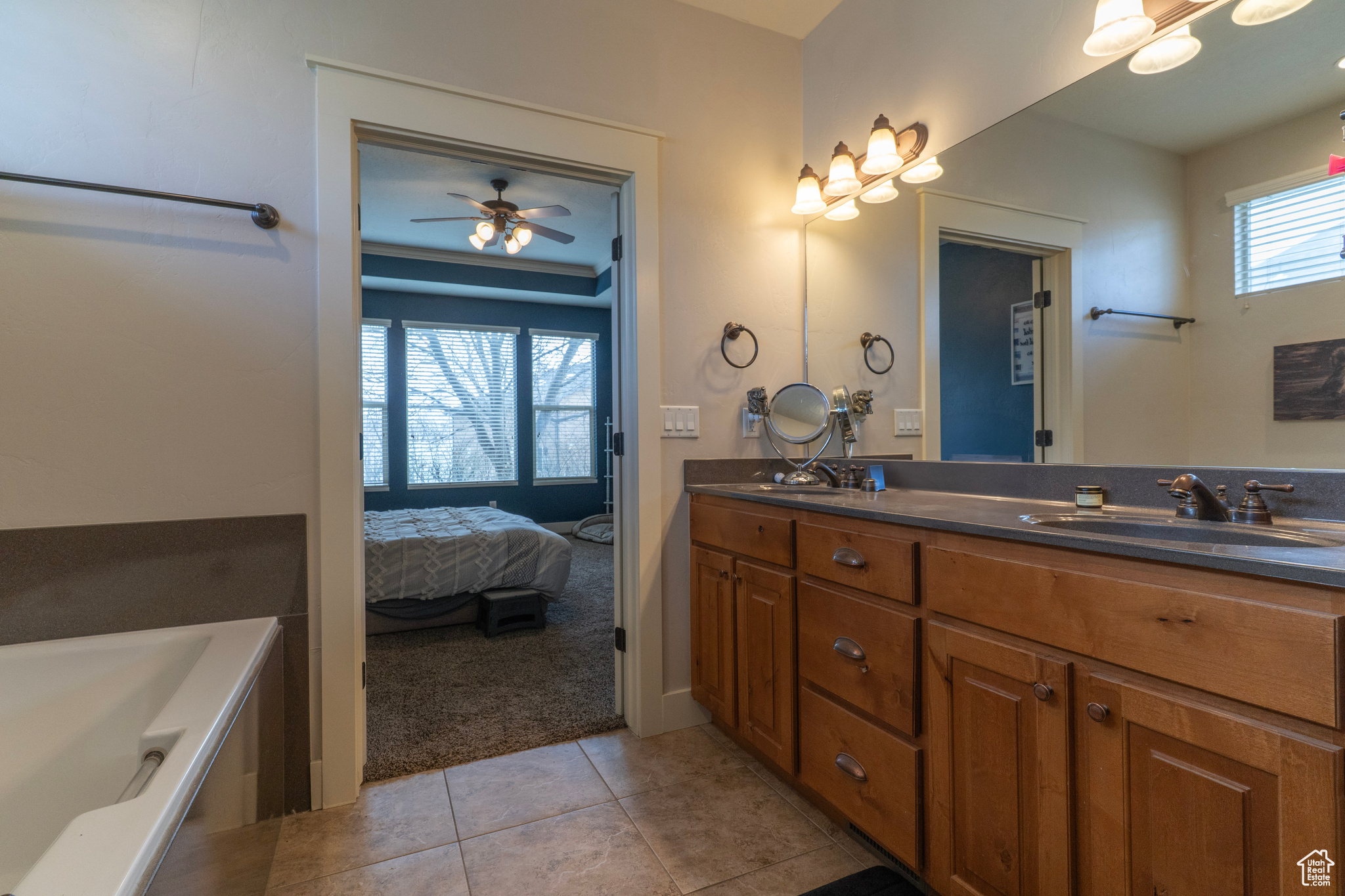 SPRING CREEK - Residential