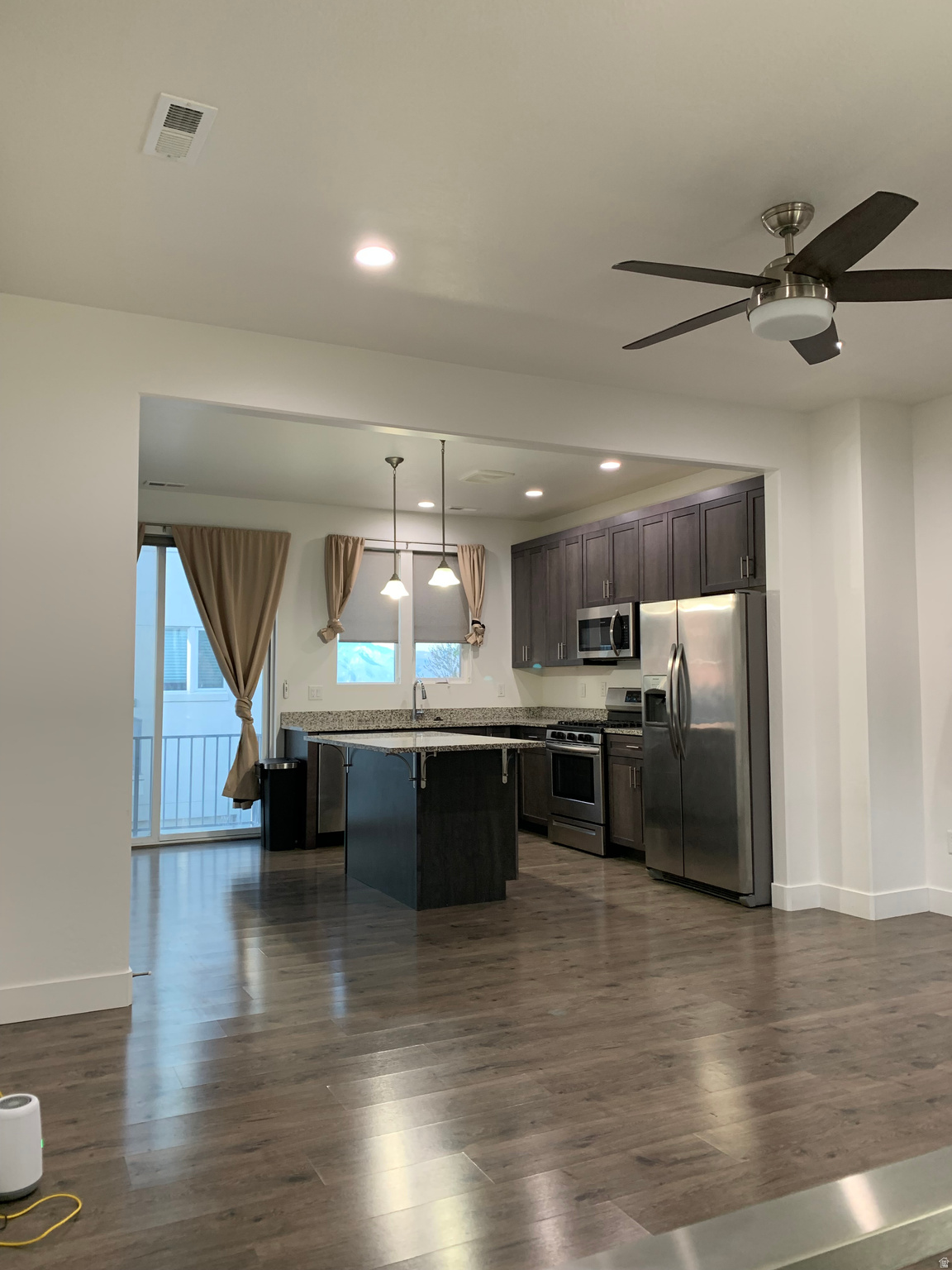 DAYBREAK - Residential