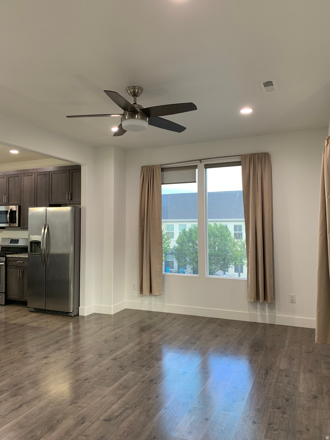 DAYBREAK - Residential