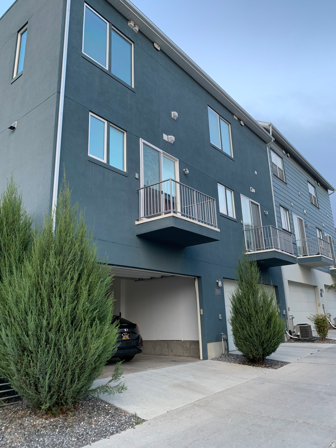 DAYBREAK - Residential