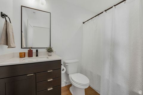 Tiny photo for 493 E ALICE Way, Layton, UT 84041 (MLS # 2116535)