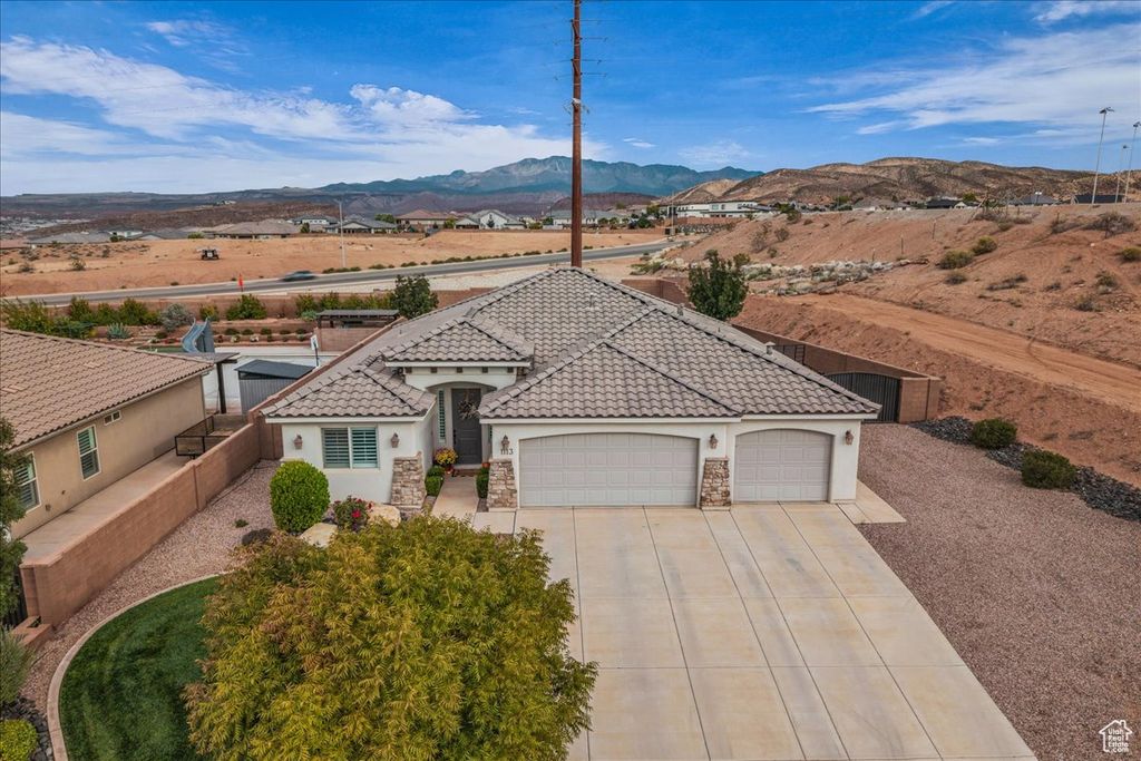 Photo of 1113 E 3685 S, Washington, UT 84780 (MLS # 2119459)