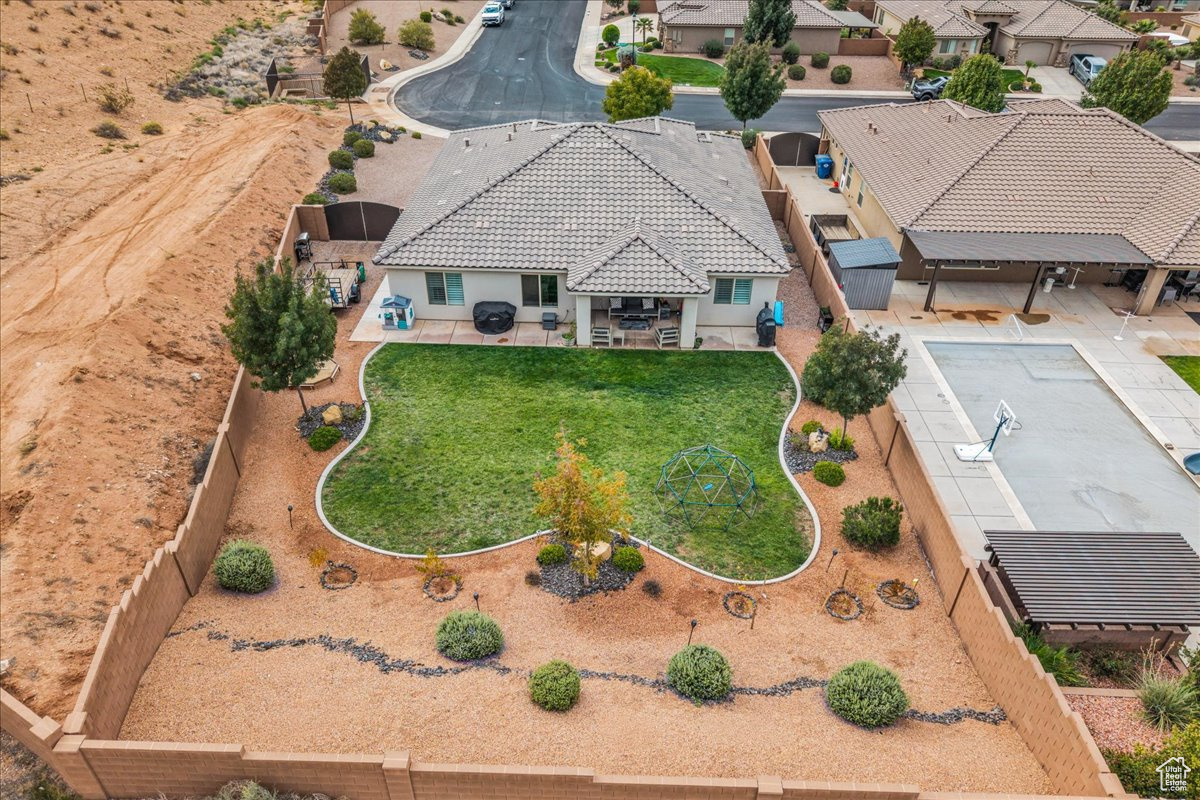 SUGAR PLUM IN THE FIELDS PH 2 - Residential