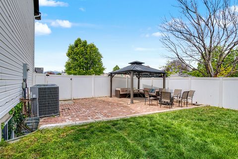 Tiny photo for 8233 S CREEKWOOD CIR, West Jordan, UT 84088 (MLS # 2154452)