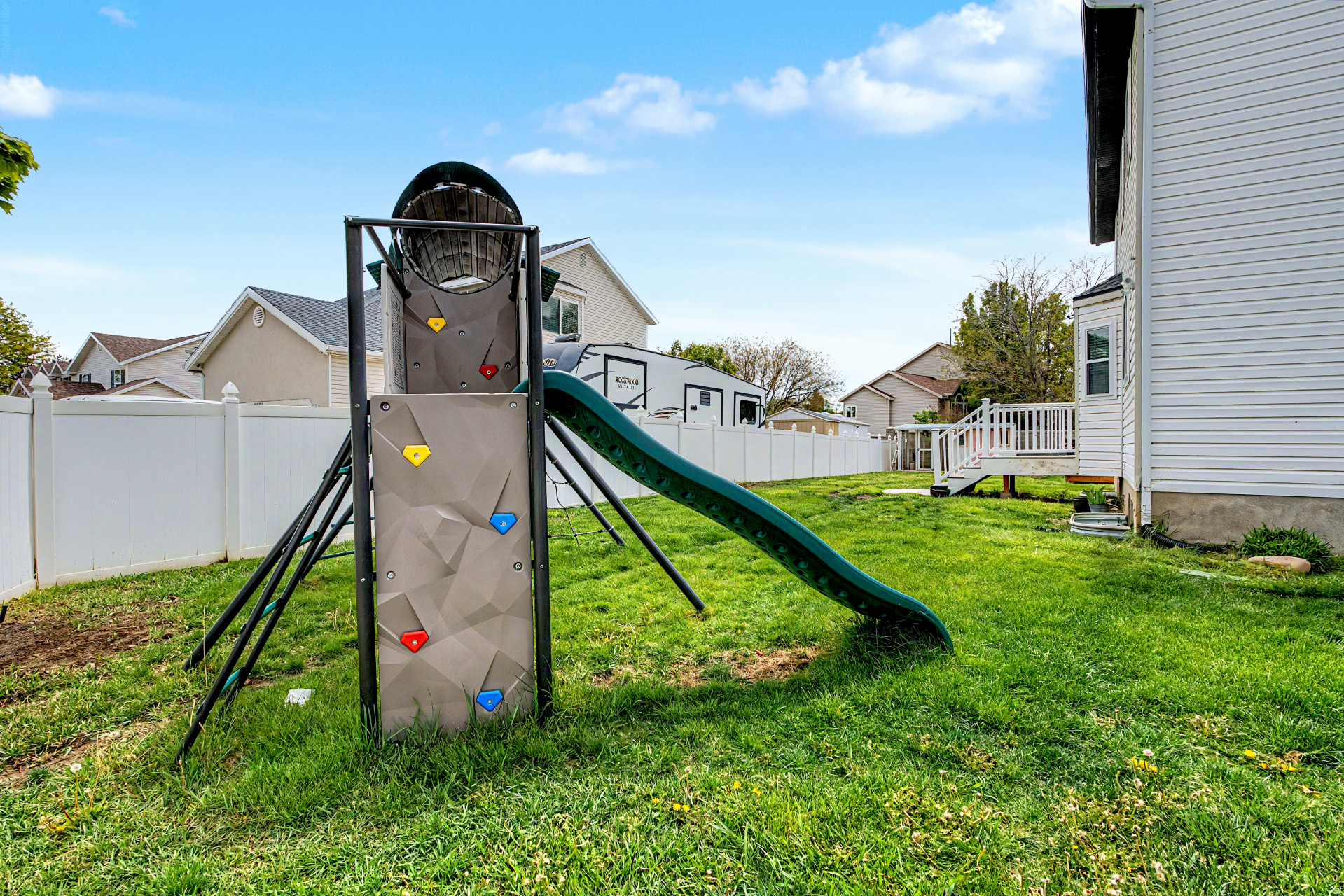 CREEKWOOD - Residential