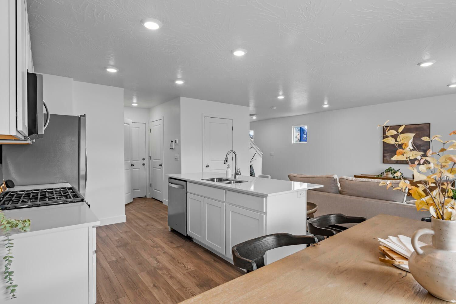 OLD SORREL TOWNHOMES - Residential