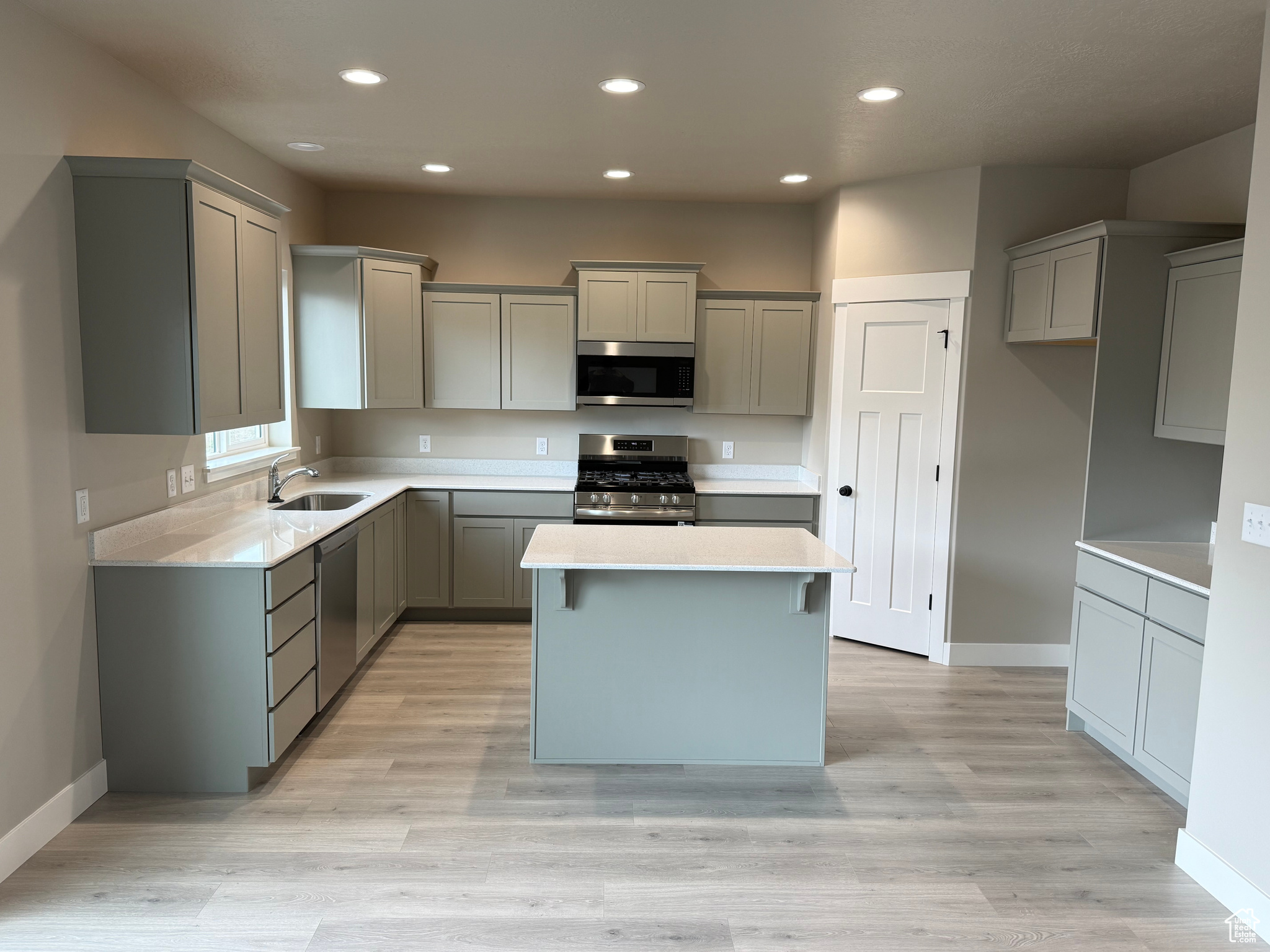 TIMBER RANCH - Residential