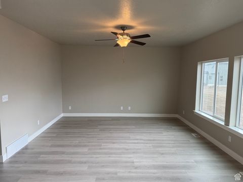 Tiny photo for 459 E 500 N #LOT 21, Salem, UT 84653 (MLS # 2114765)