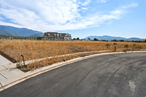 Tiny photo for 554 N MOUNTAIN VEIW DR #16, Elk Ridge, UT 84651 (MLS # 2177343)