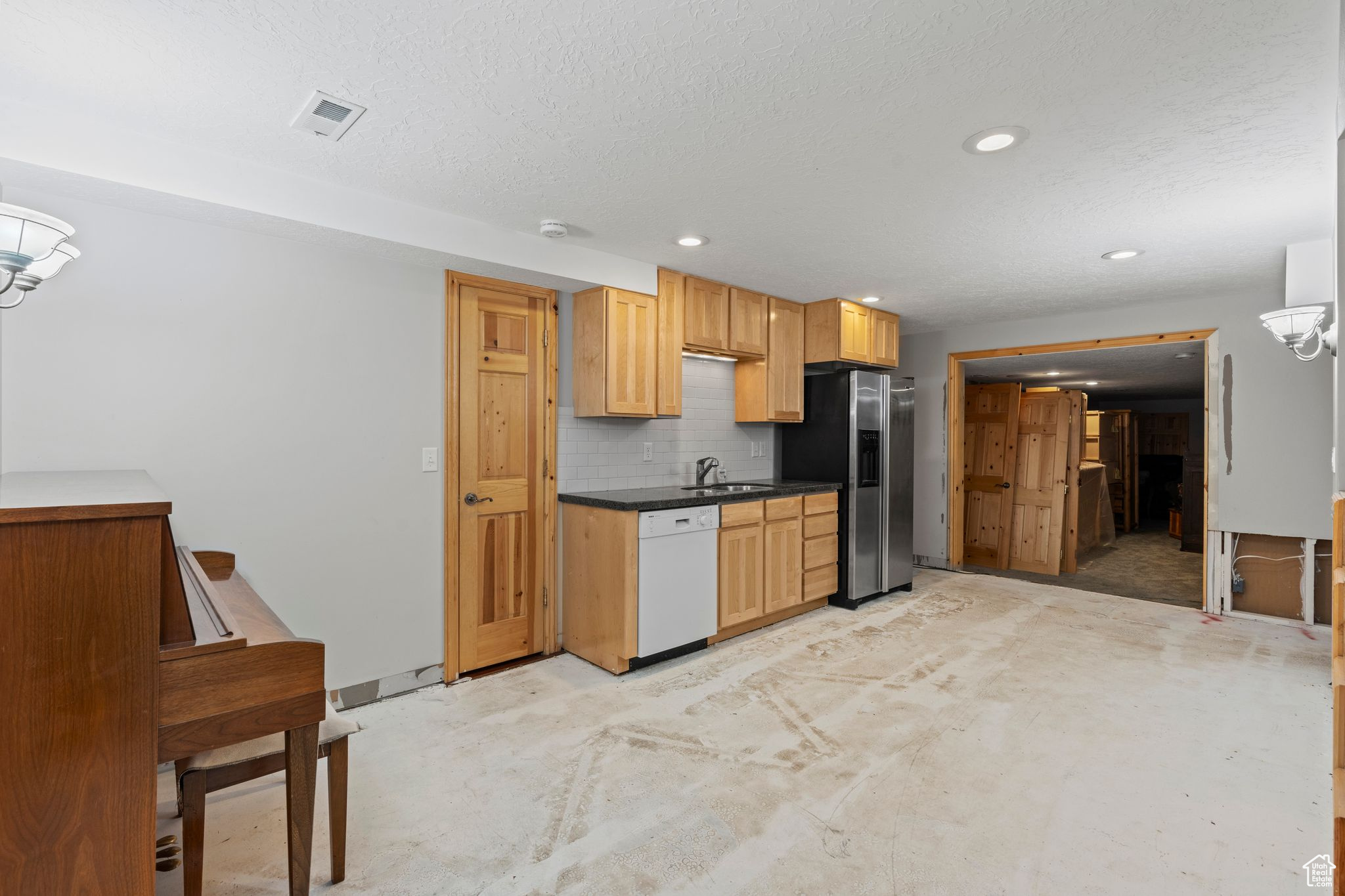 3 Shadow Wood Ln, Sandy, Utah image 39