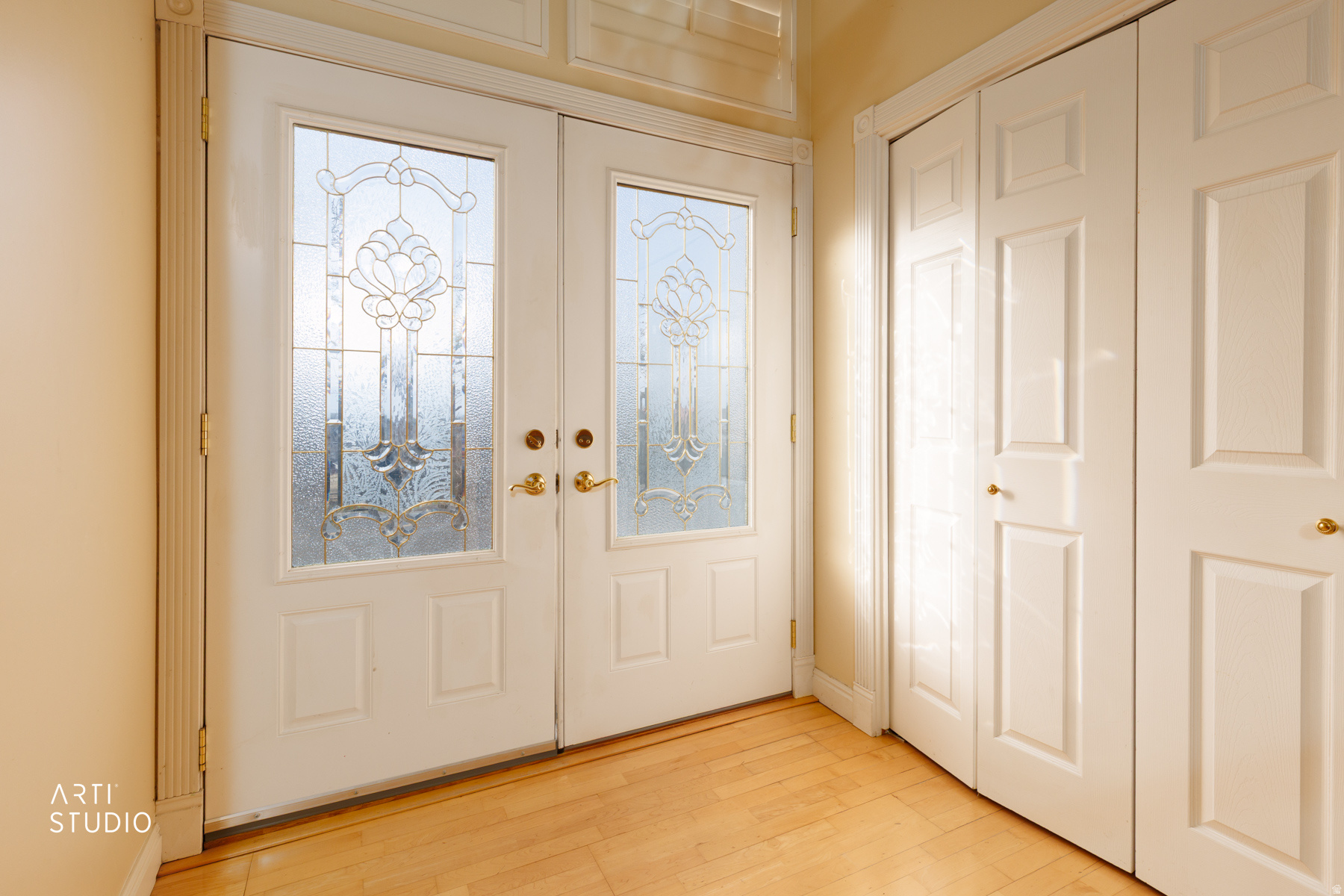 WOODED ACRES - Residential