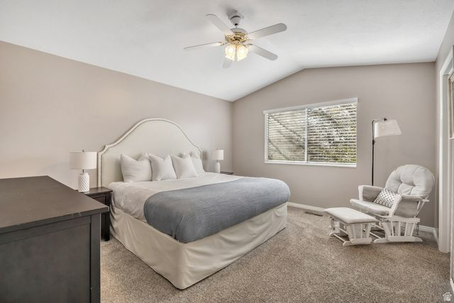 WILLIAMSBURG ESTATES - Residential