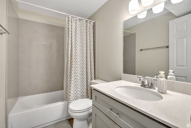 WILLIAMSBURG ESTATES - Residential