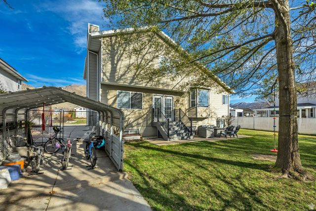 WILLIAMSBURG ESTATES - Residential