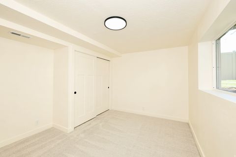Tiny photo for 807 E DUSTY ROCK CIR, Sandy, UT 84094 (MLS # 2154926)