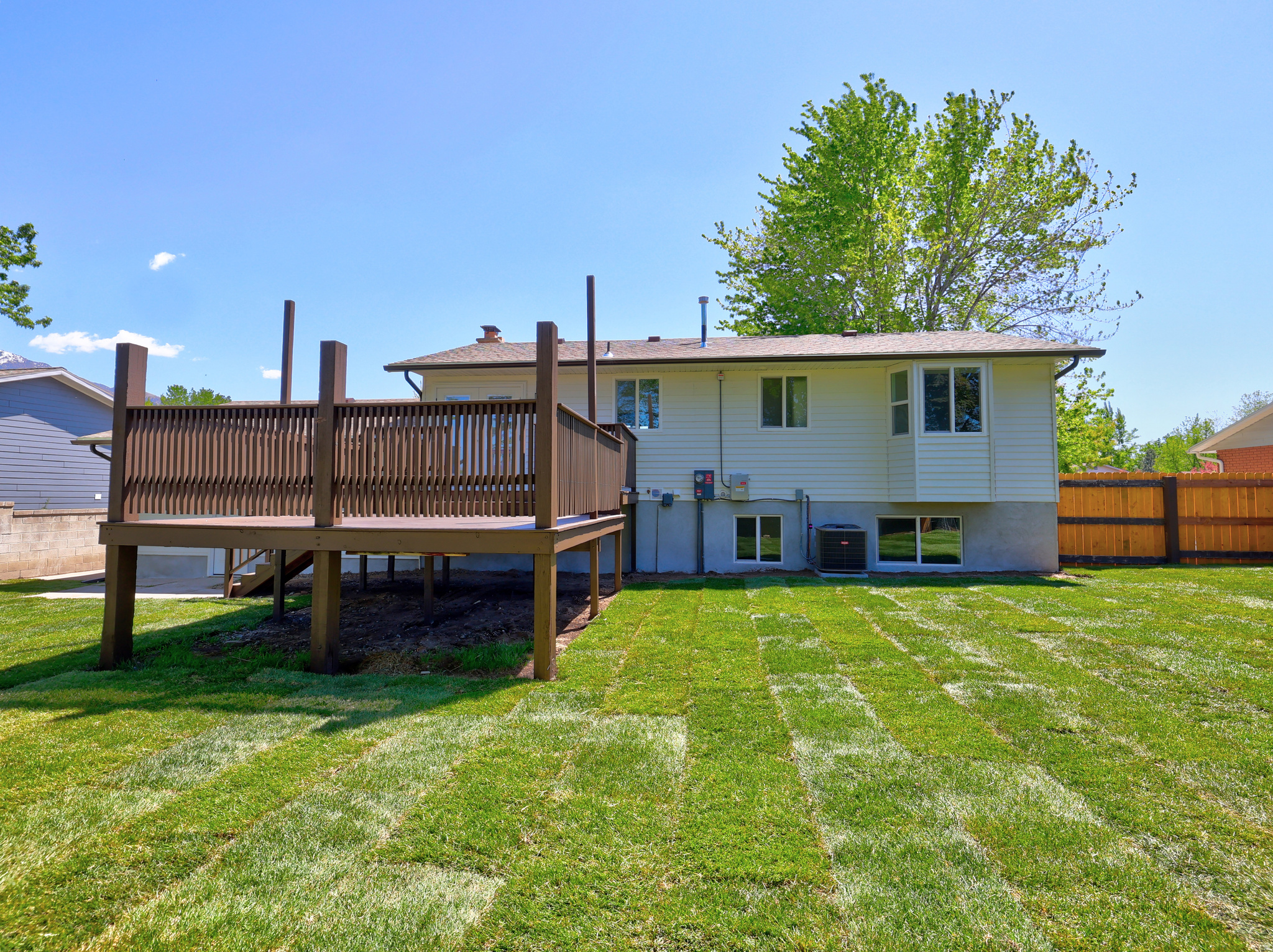 STORM MOUNTAIN TERRACE #7 - Residential