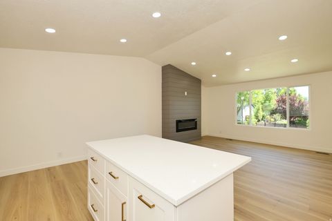 Tiny photo for 807 E DUSTY ROCK CIR, Sandy, UT 84094 (MLS # 2154926)