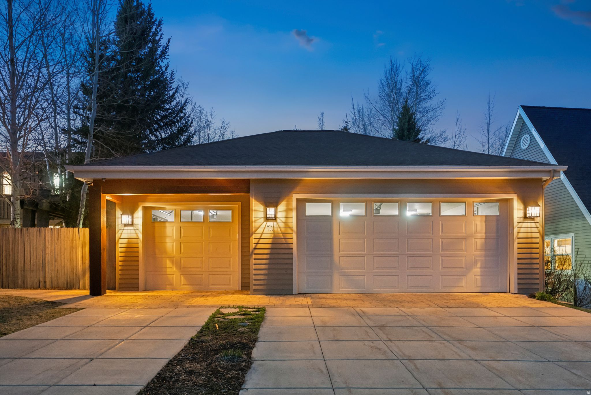 PROSPECTOR VILLAGE - Residential