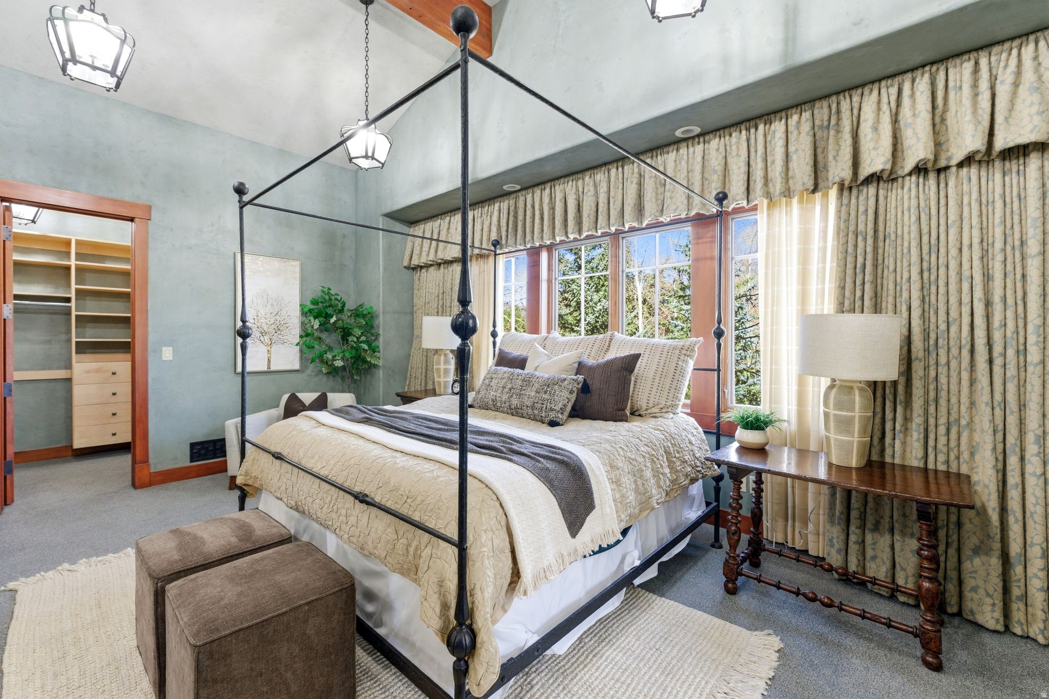 PROSPECTOR VILLAGE - Residential