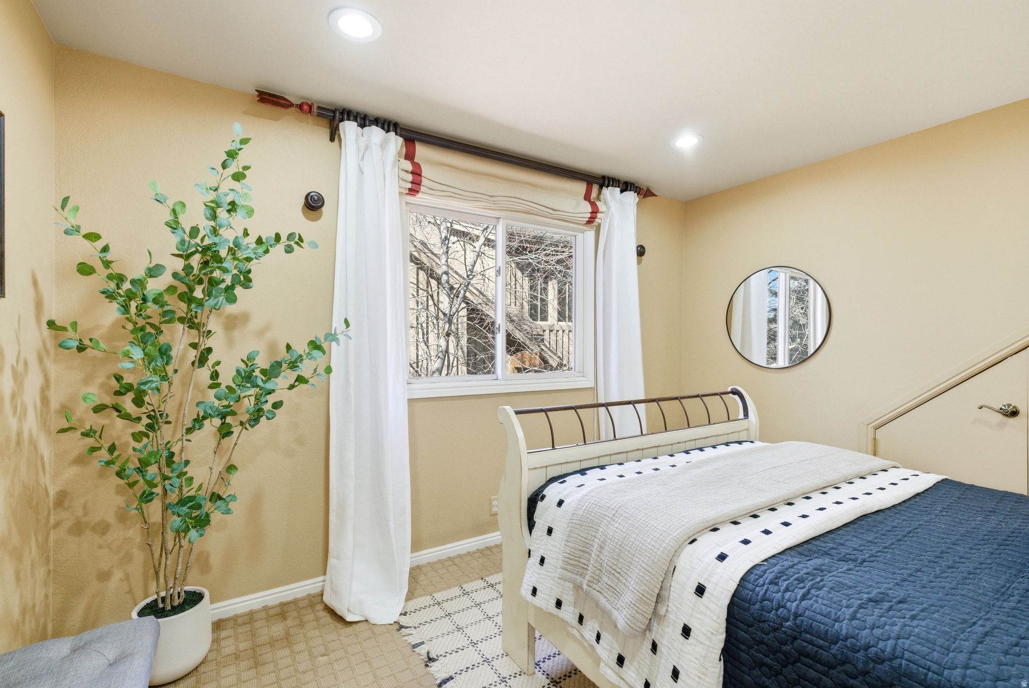 PROSPECTOR VILLAGE - Residential