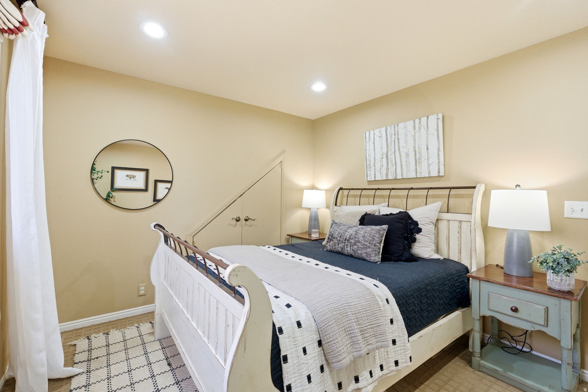 PROSPECTOR VILLAGE - Residential