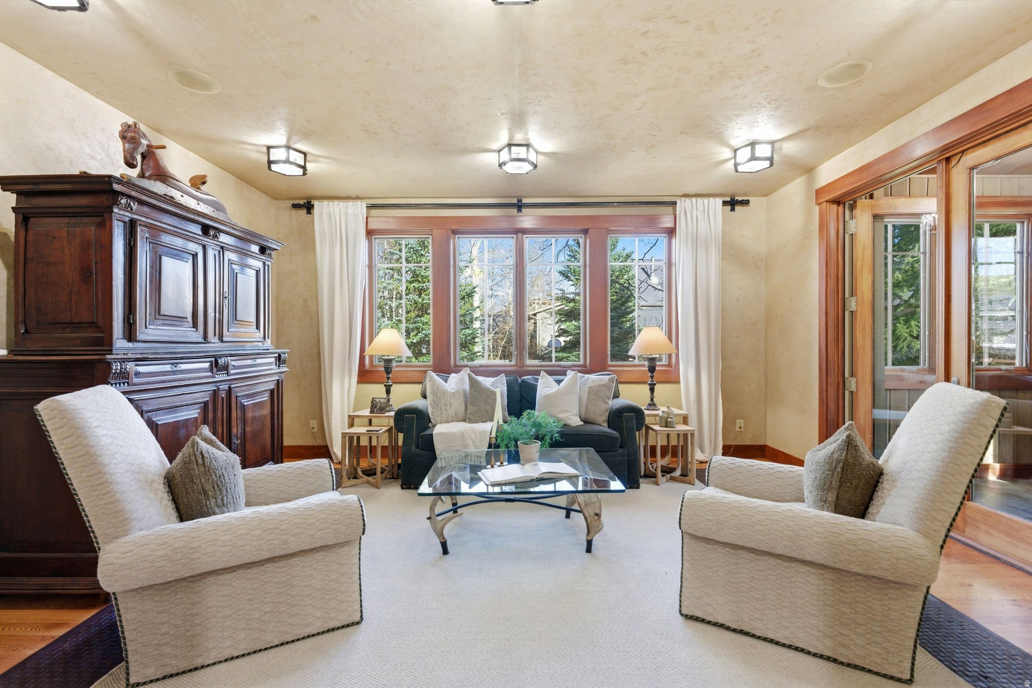 PROSPECTOR VILLAGE - Residential