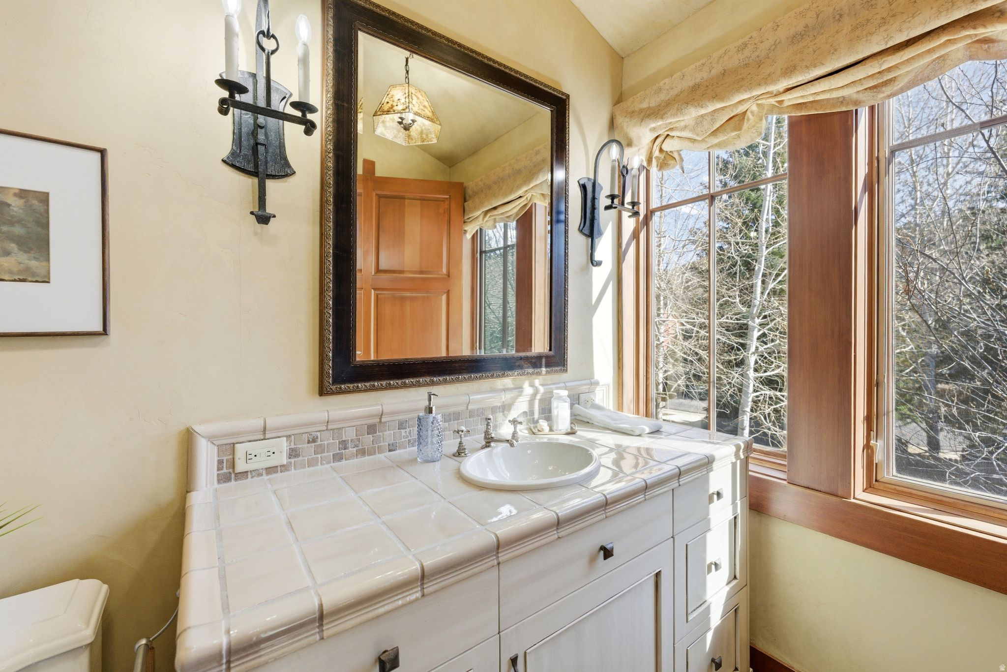 PROSPECTOR VILLAGE - Residential