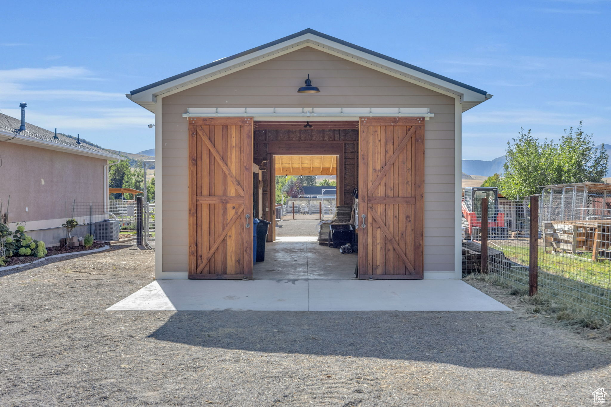 9185 S 200, Paradise, Utah image 3
