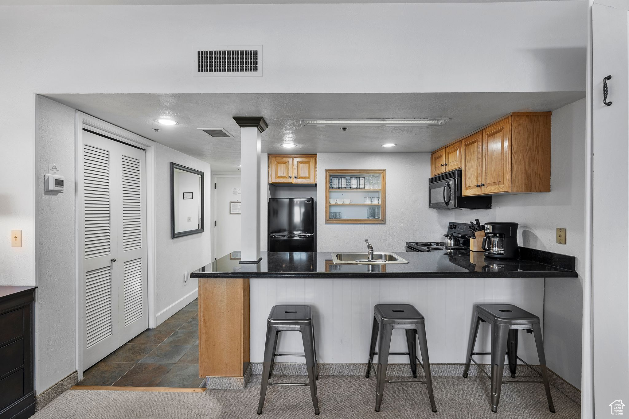 1415 LOWELL AVE B165