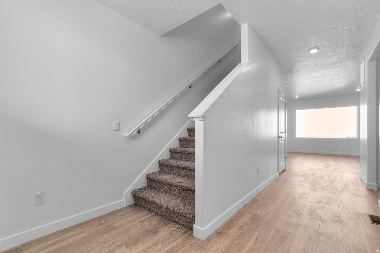 INVERNESS BY D.R. HORTON - Residential