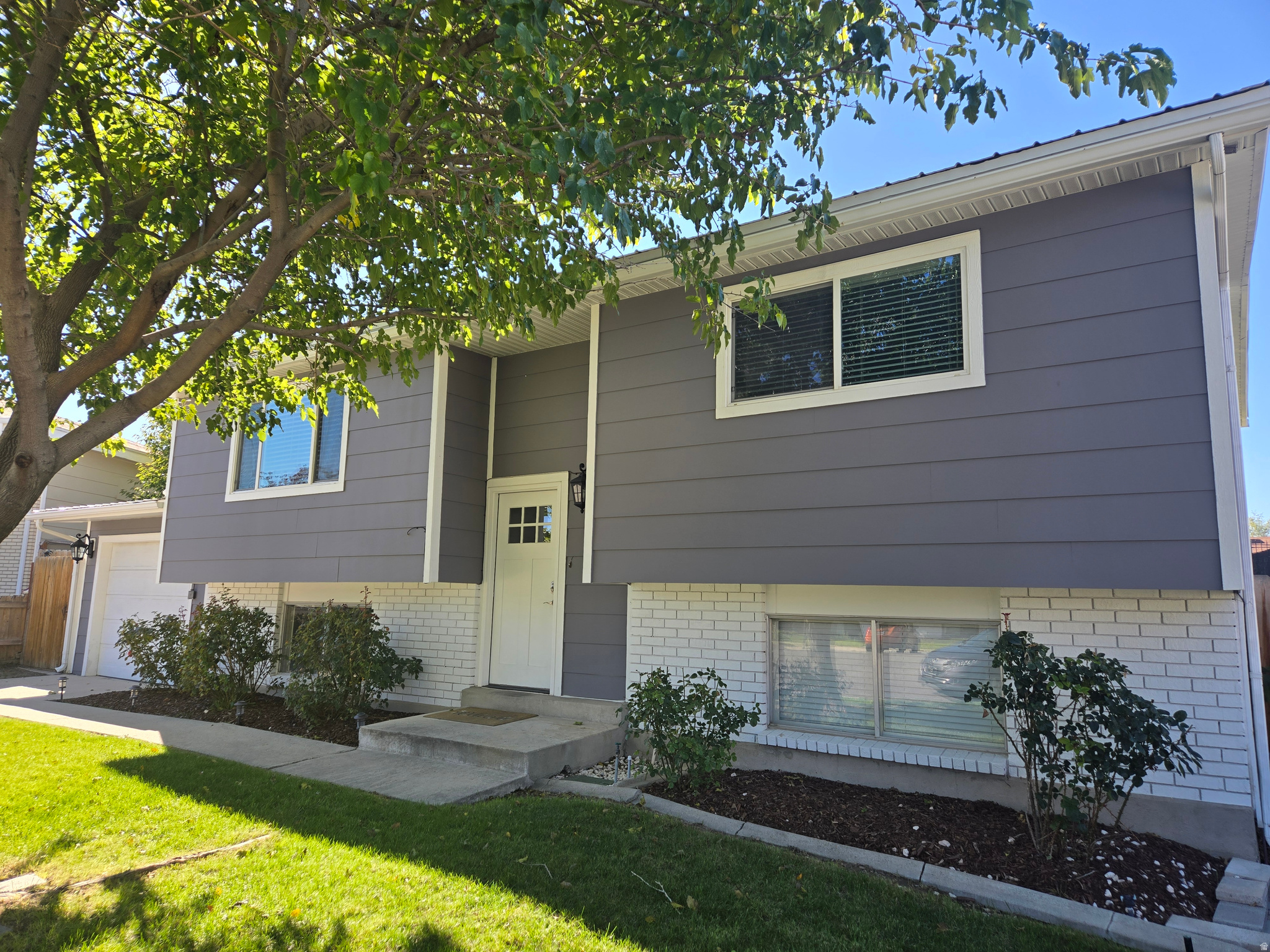 SUNDOWN SUB #4 - Residential