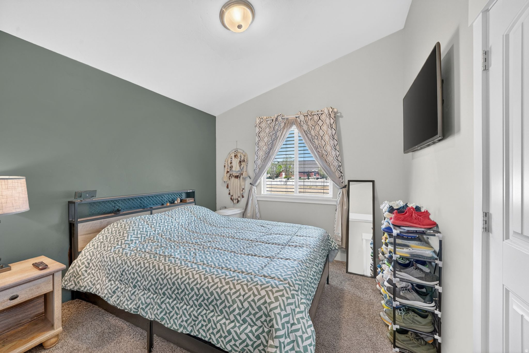 CEDAR CORNERS - Residential
