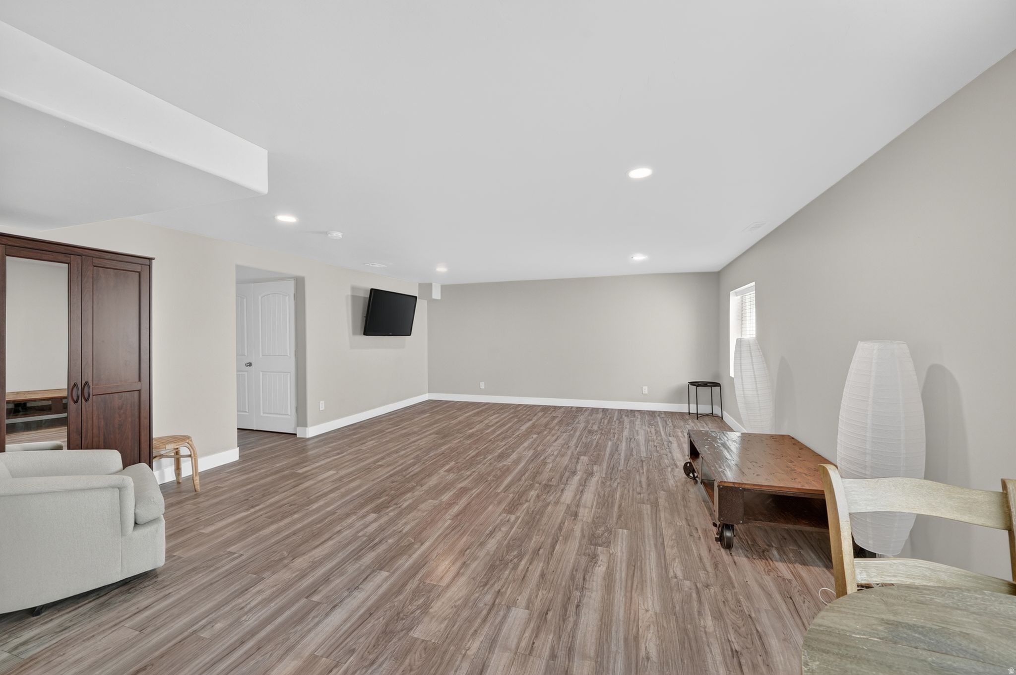 CEDAR CORNERS - Residential