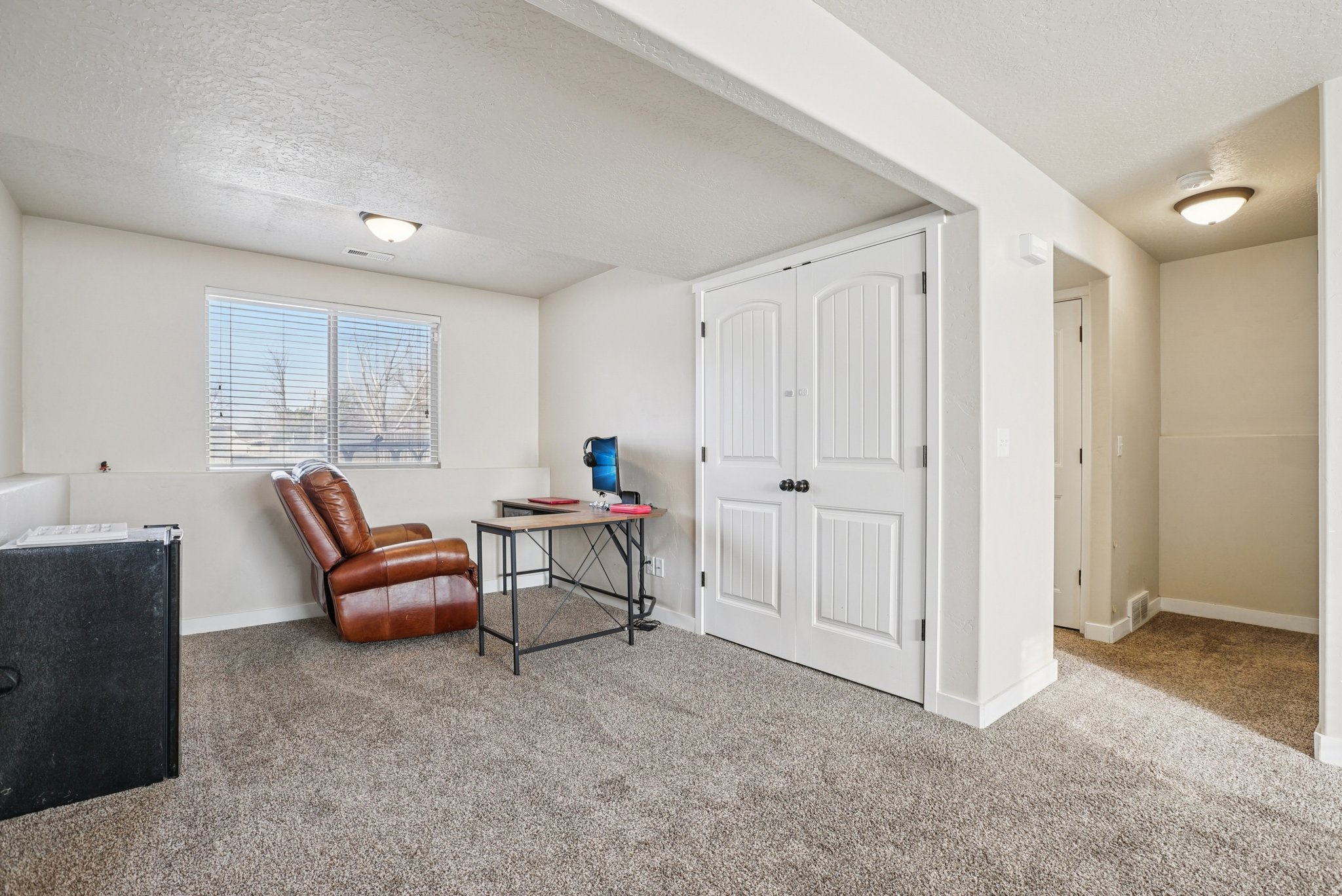 RUSSELL ESTATES - Residential