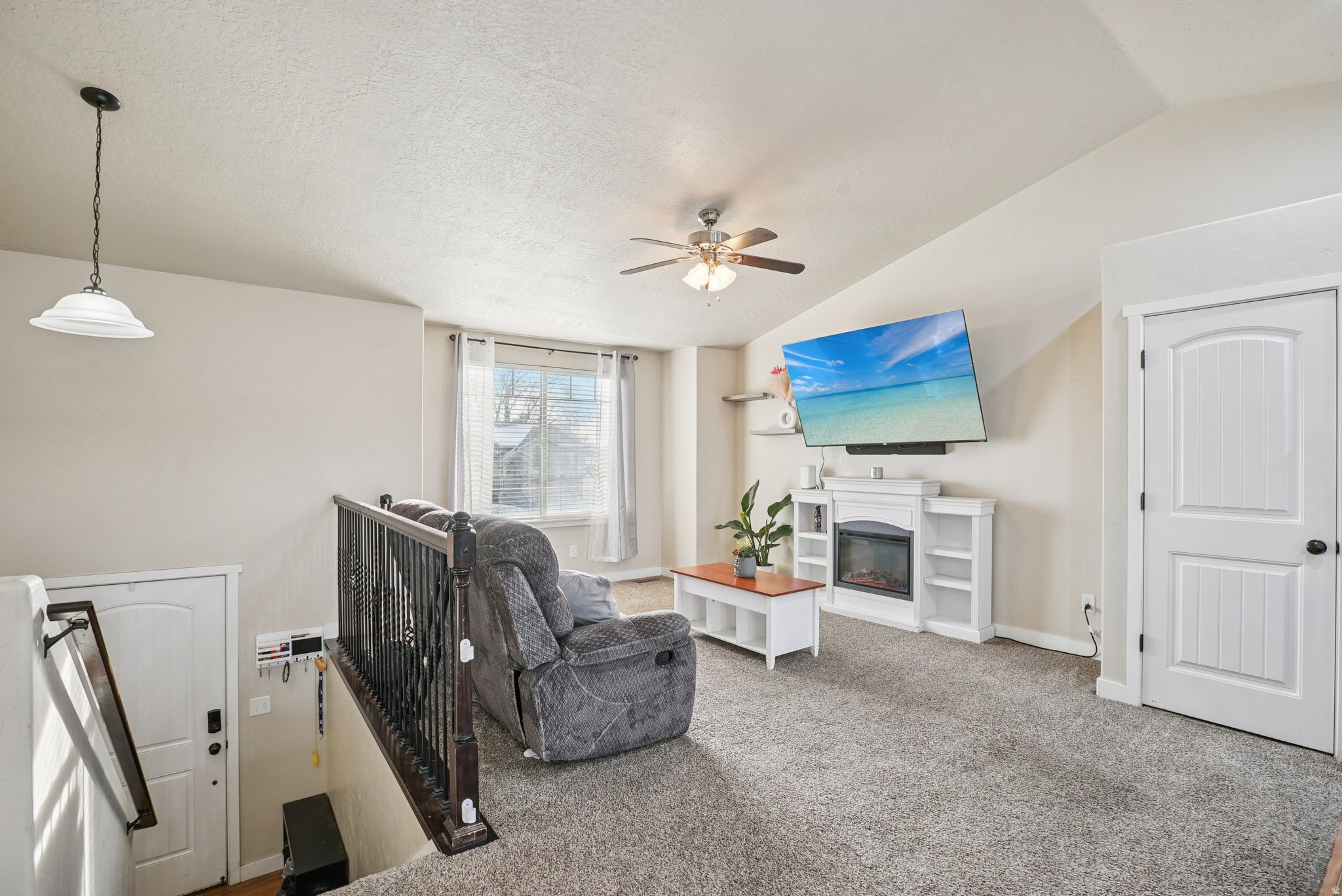 RUSSELL ESTATES - Residential