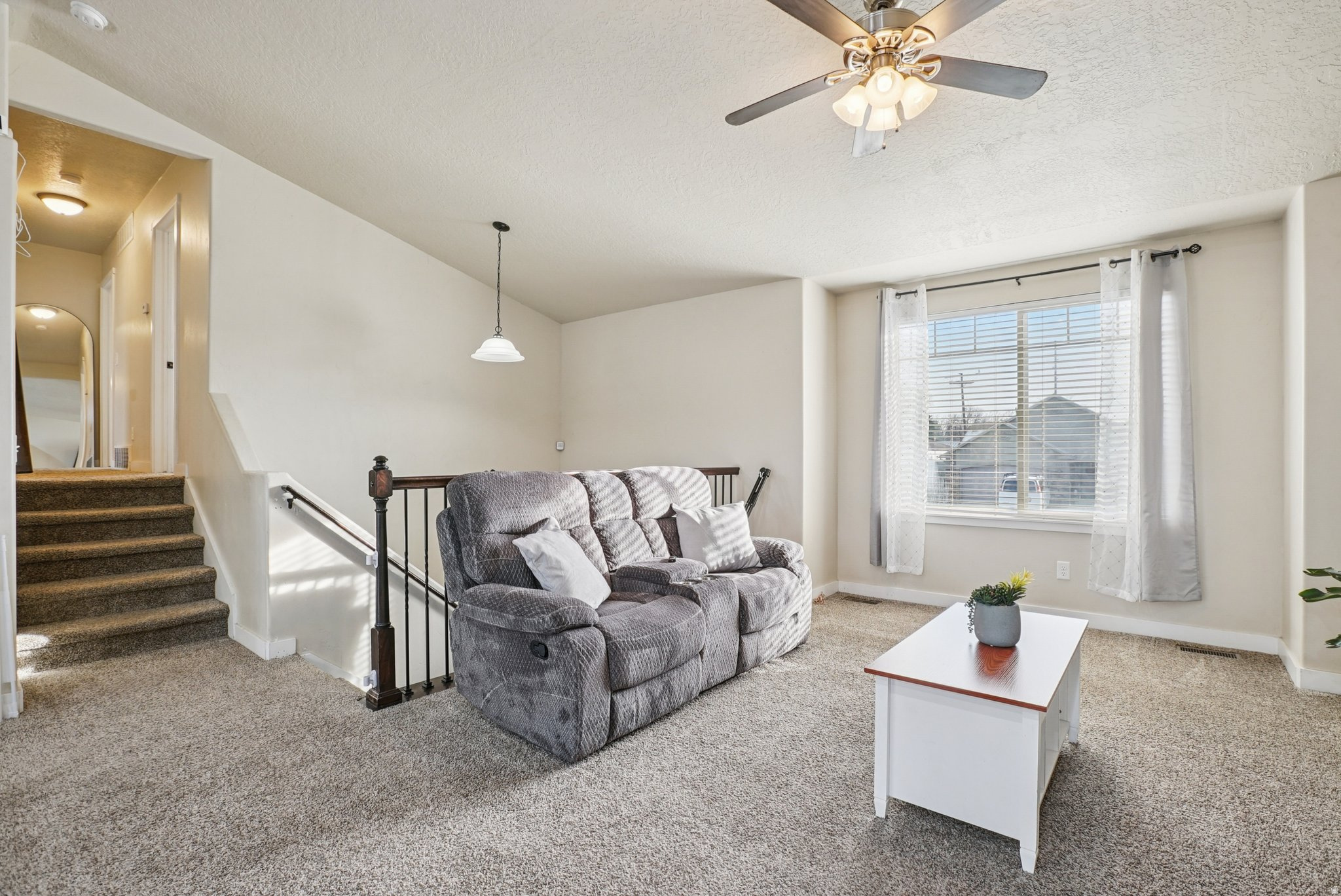 RUSSELL ESTATES - Residential