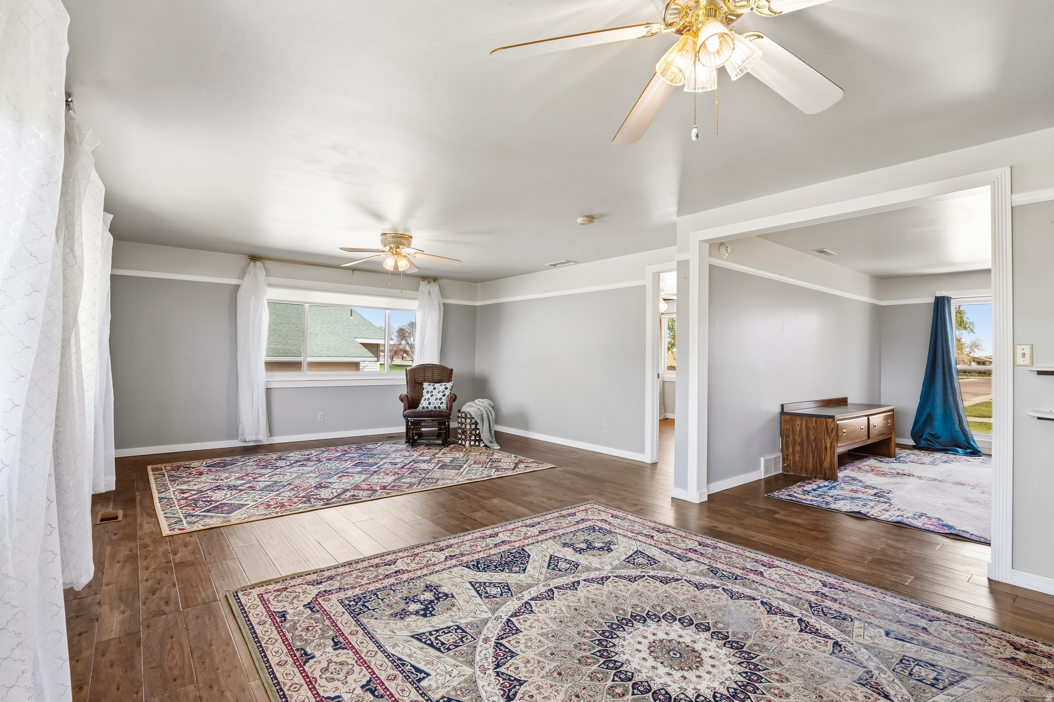 PENDRAY ESTATES - Residential