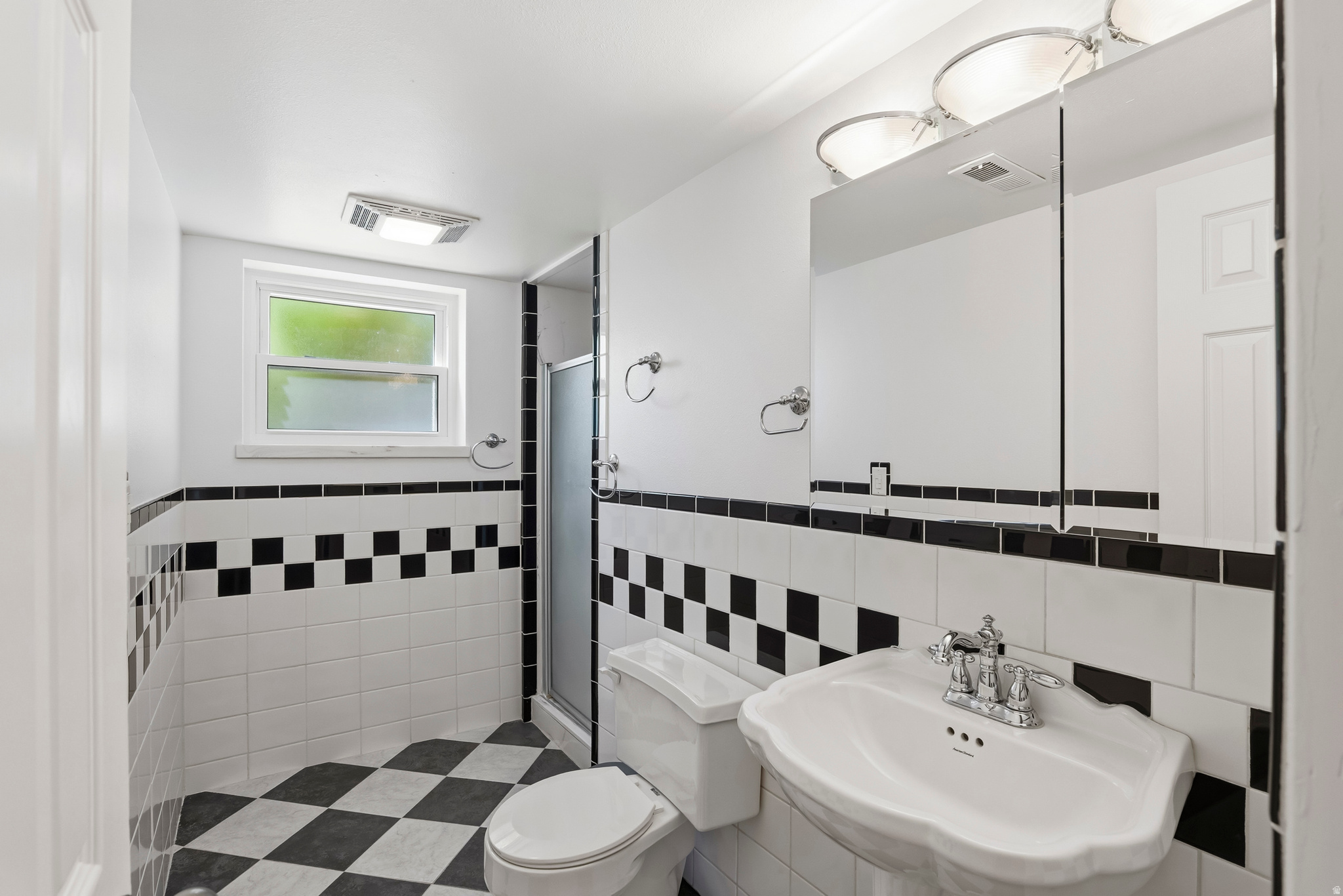 PENDRAY ESTATES - Residential