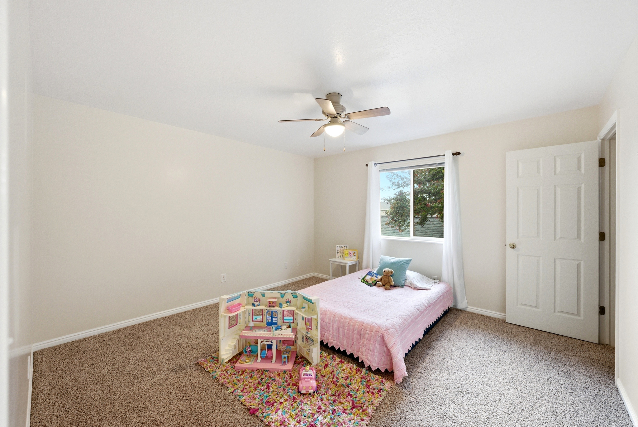 SUNBROOK - Residential