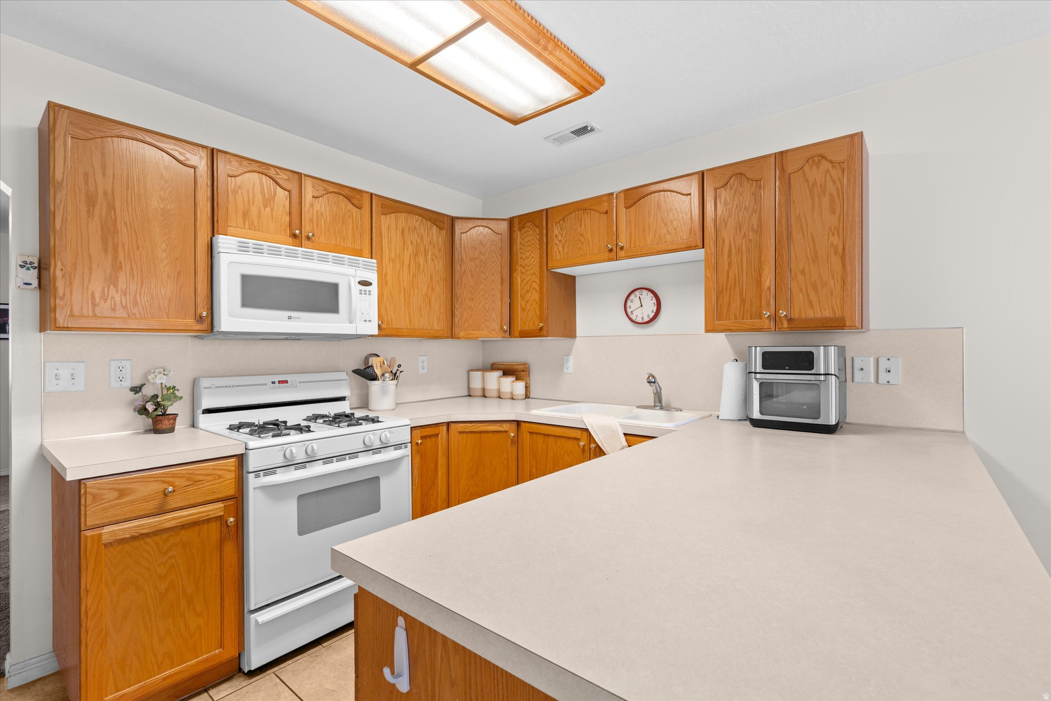 SUNBROOK - Residential