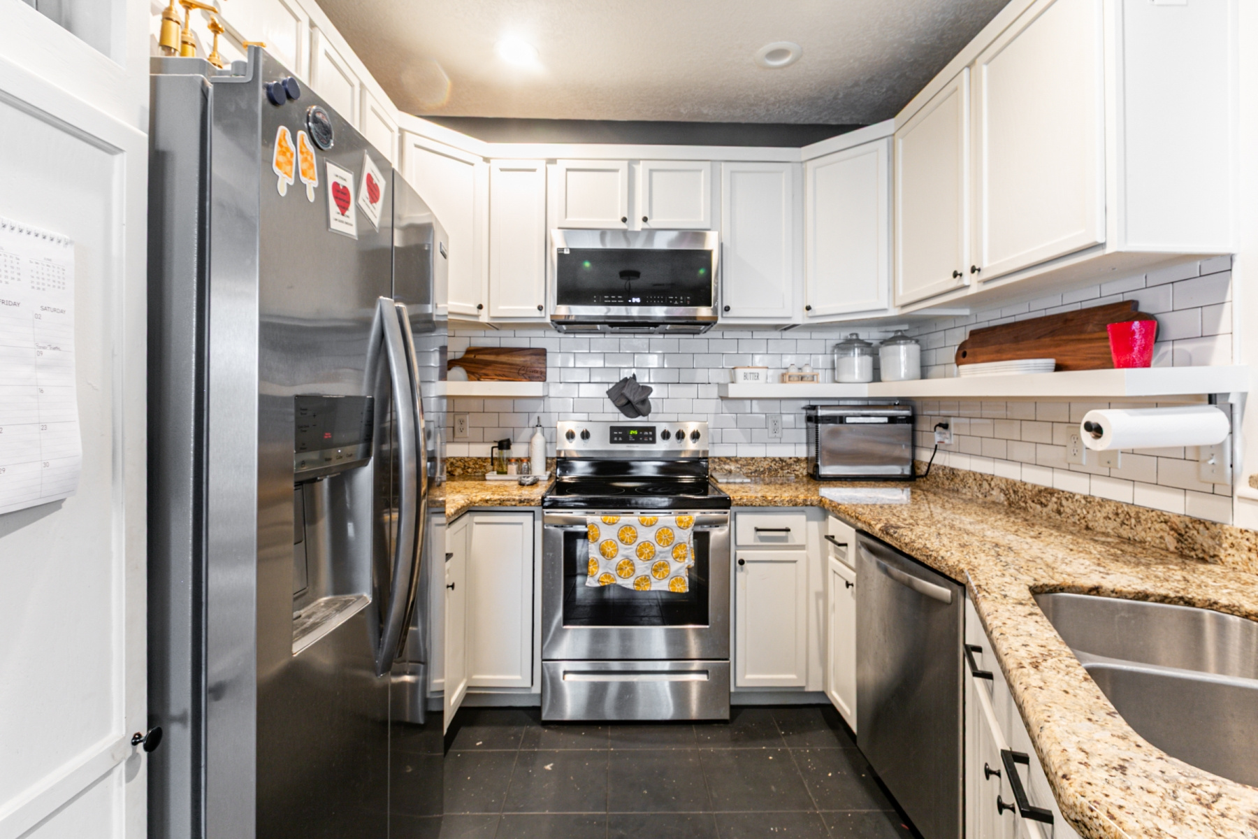 VINTAGE ON THE BLUFFS - Residential