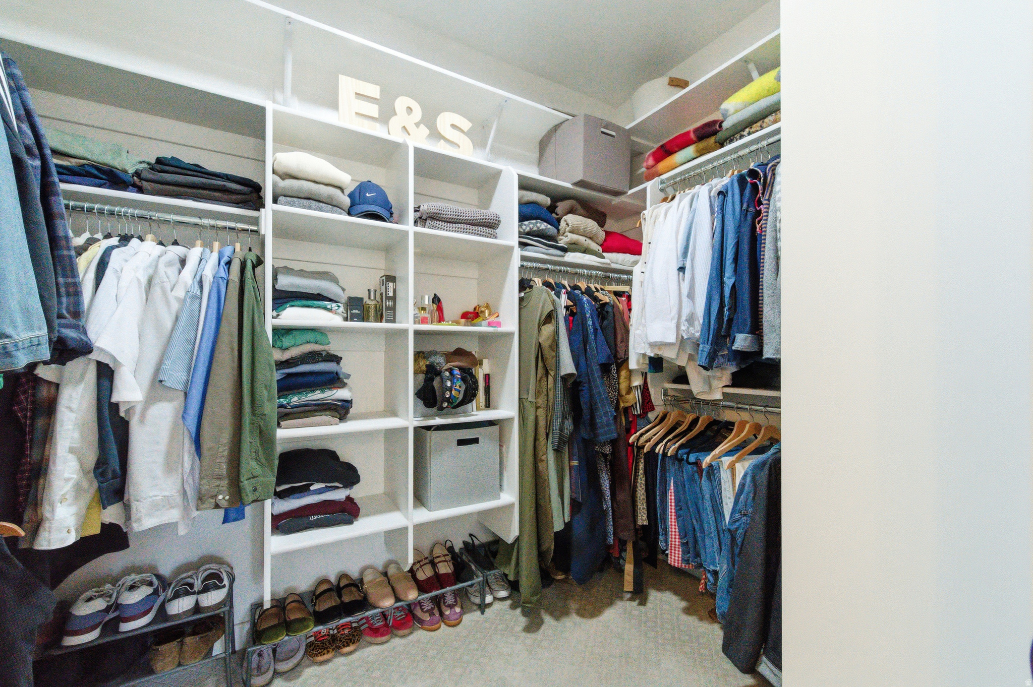 DAYBREAK - Residential