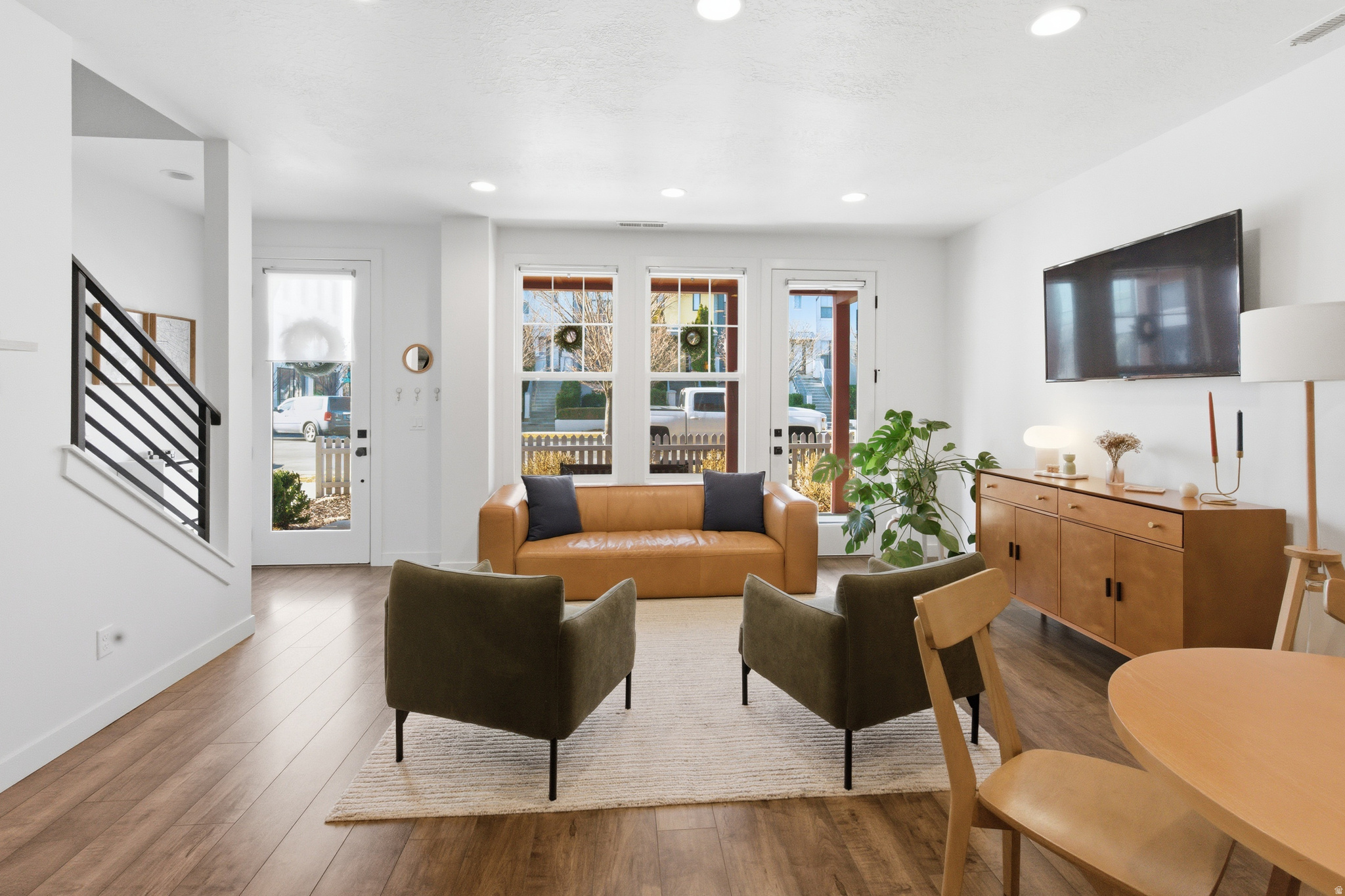 DAYBREAK - Residential